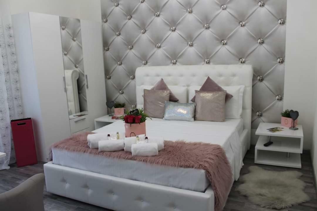 Victory Home Verona Room photo